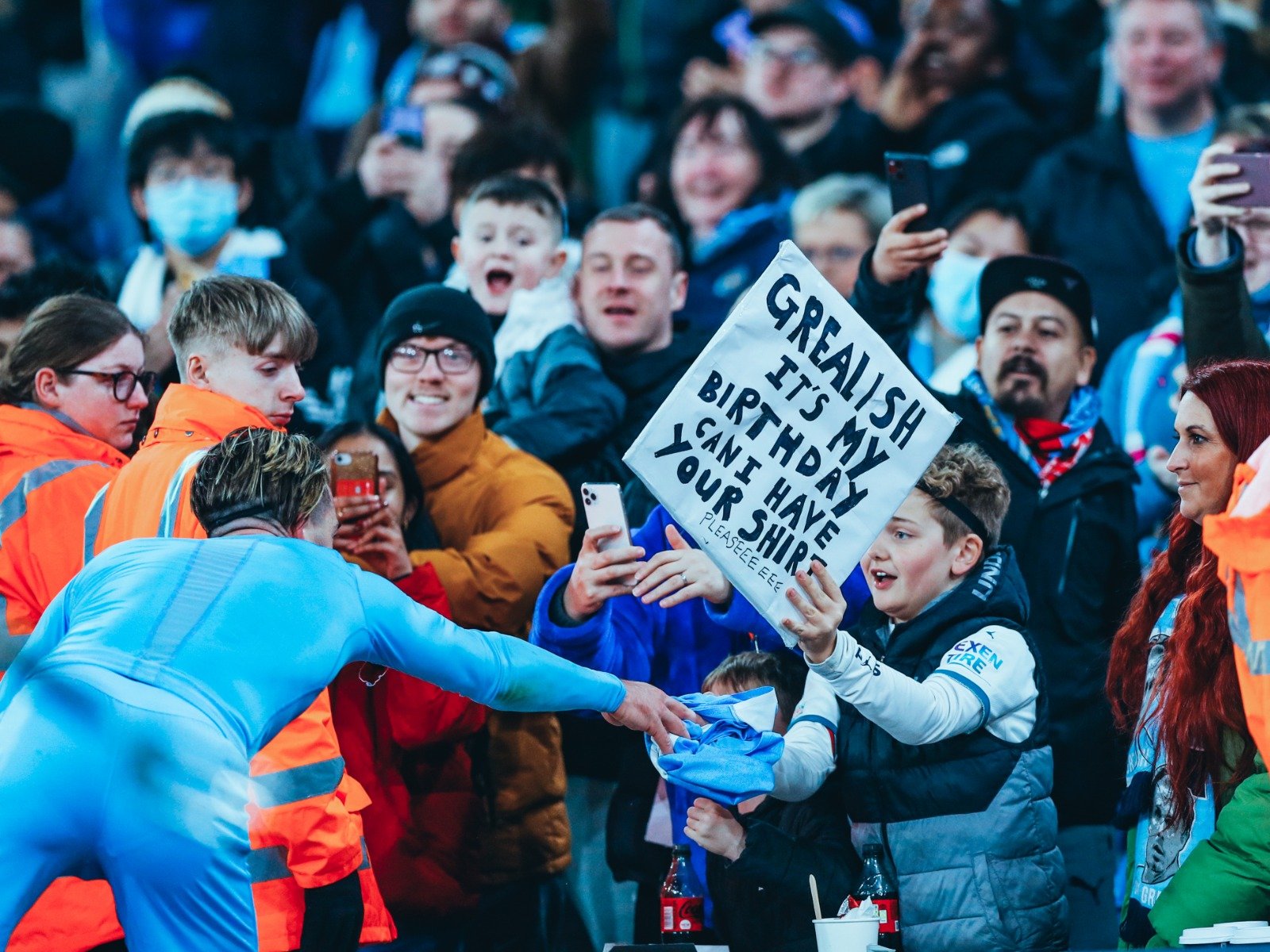 他似乎还未 他似乎还未