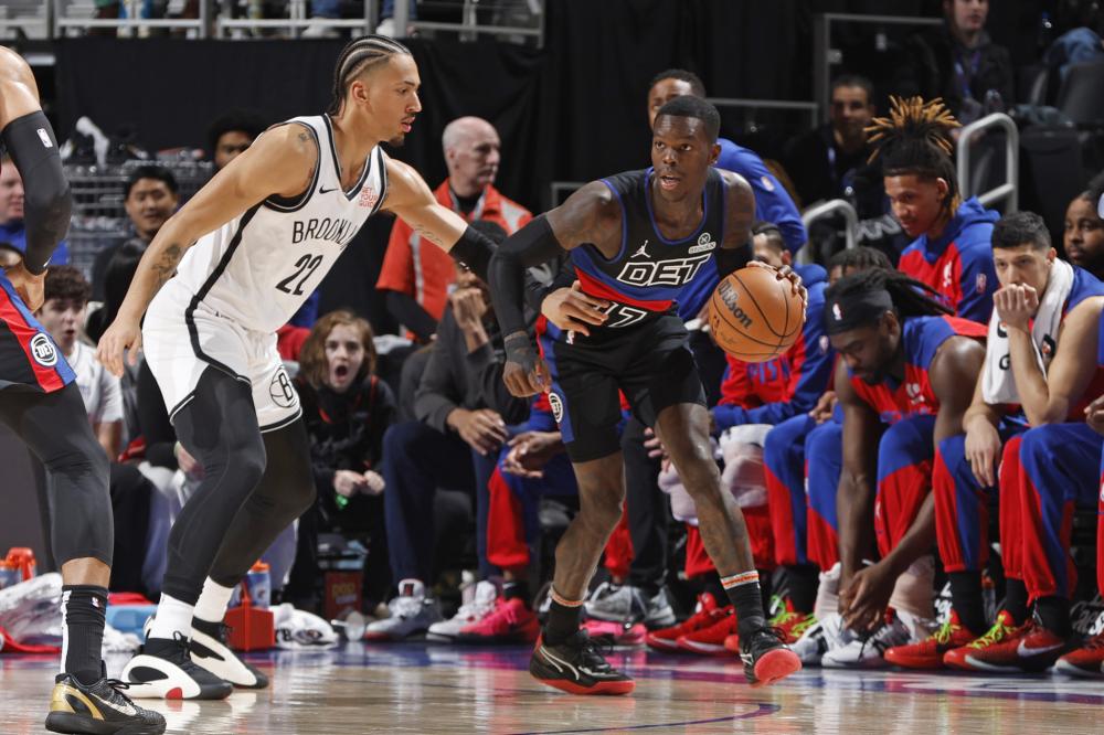 决赛阶段依 决赛阶段依