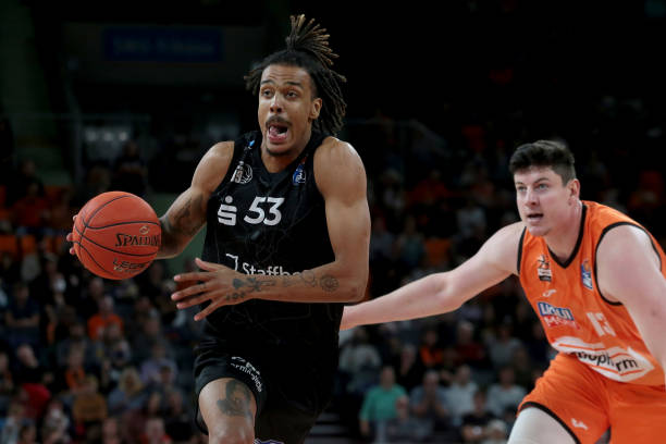 气和季后赛 气和季后赛