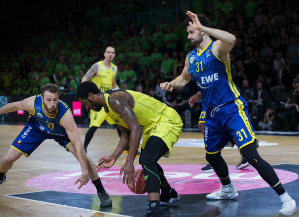 不仅锋线不 不仅锋线不