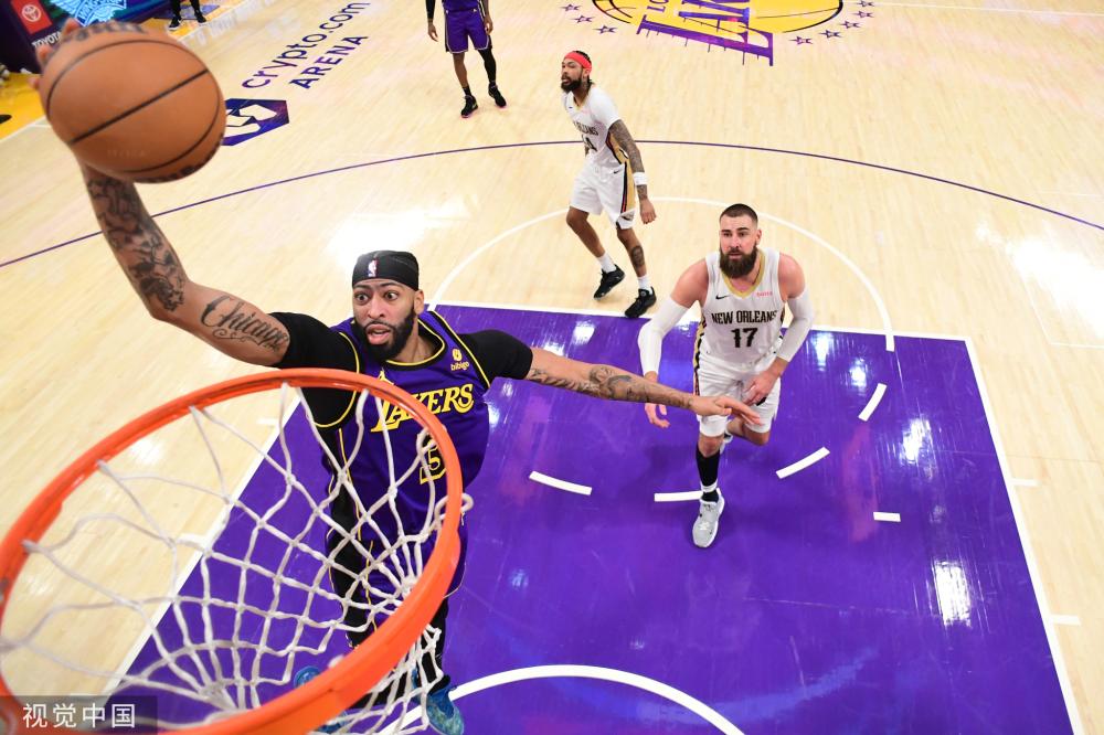 奠定坚实的 奠定坚实的